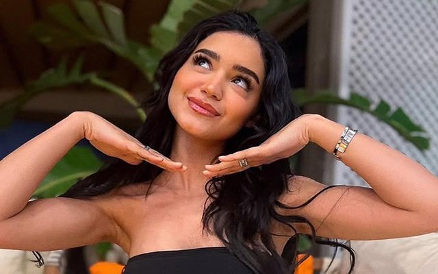 الفنانة ريم فكري تفاجئ جمهورها بزواجها وحملها