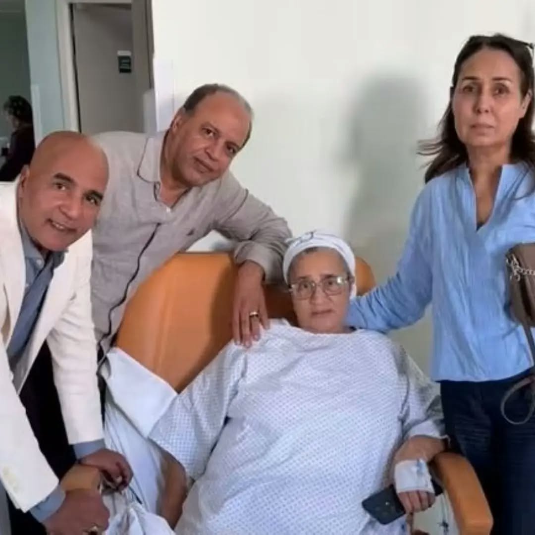 بطلب من الوزير بنسعيد.. مسؤولون بقطاع الثقافة يزورون زهور السليماني للاطمئنان على صحتها
