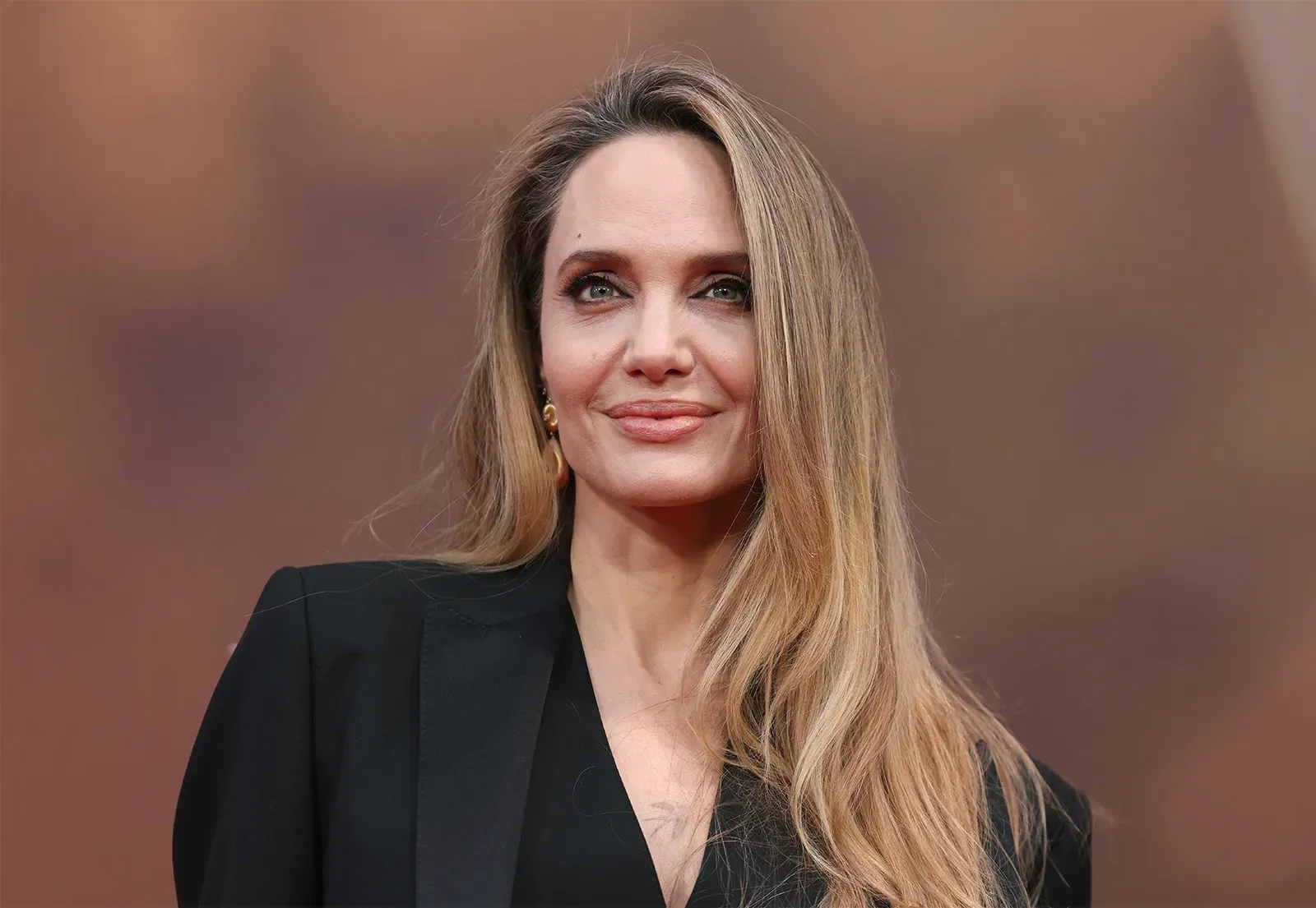 أنجلينا جولي: فيلم “كوتور” أعادني إلى أصعب لحظات حياتي